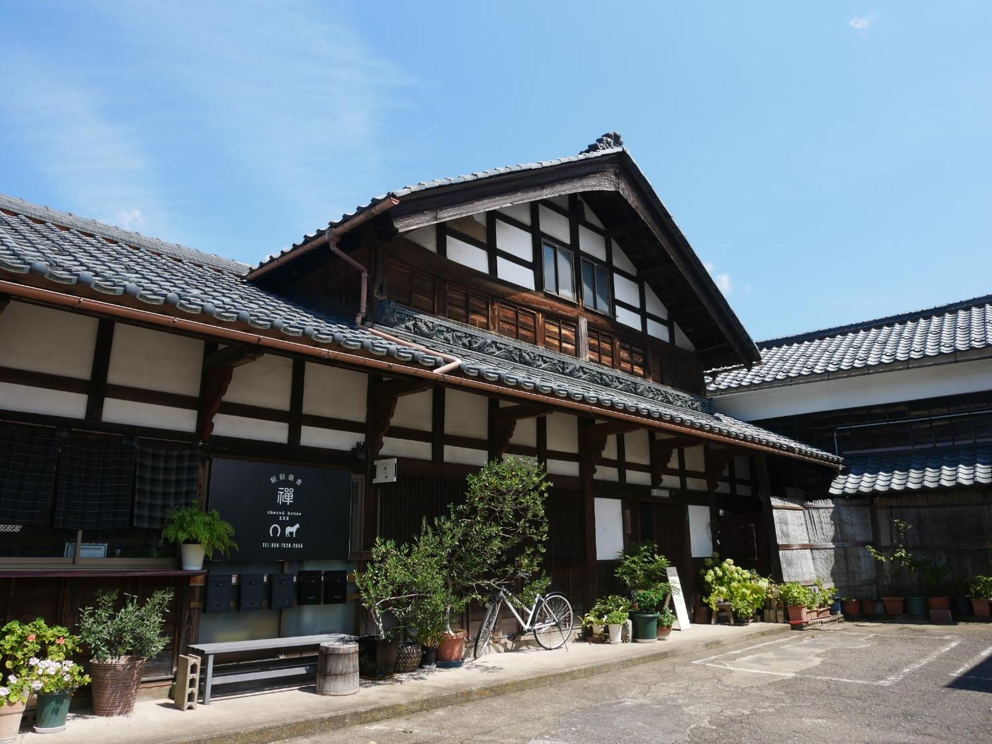 駅前宿舎 禪 Shared House Zen Eiheiji Eksteriør bilde